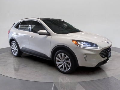 2022 Ford Escape Titanium