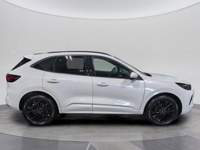2023 Ford Escape ST-Line Elite