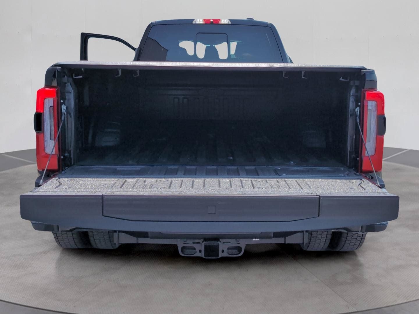 2026 Ford F-450SD Platinum DRW