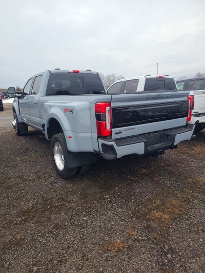 2025 Ford F-450SD Platinum DRW