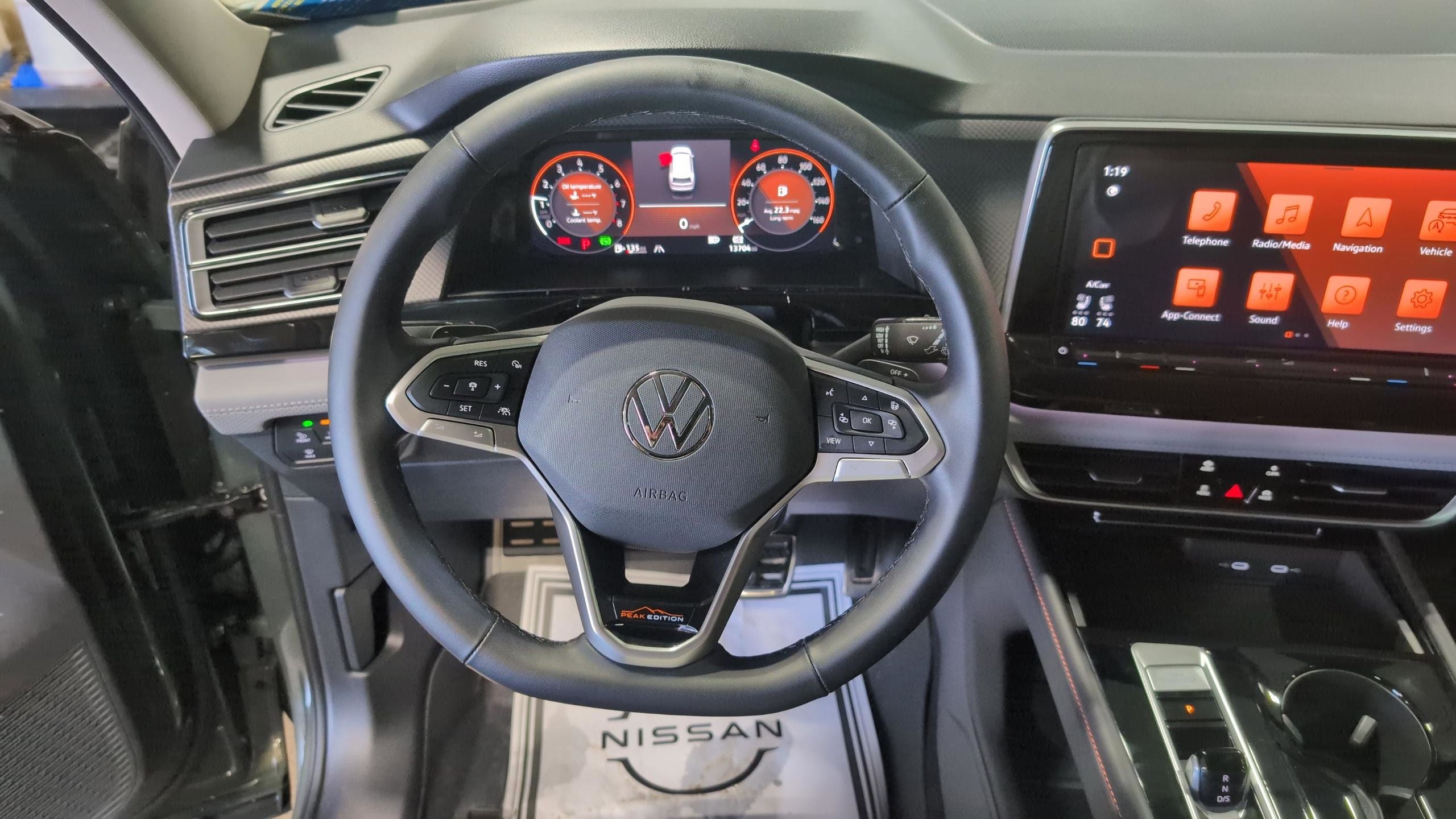 2025 Volkswagen Atlas 2.0T Peak Edition