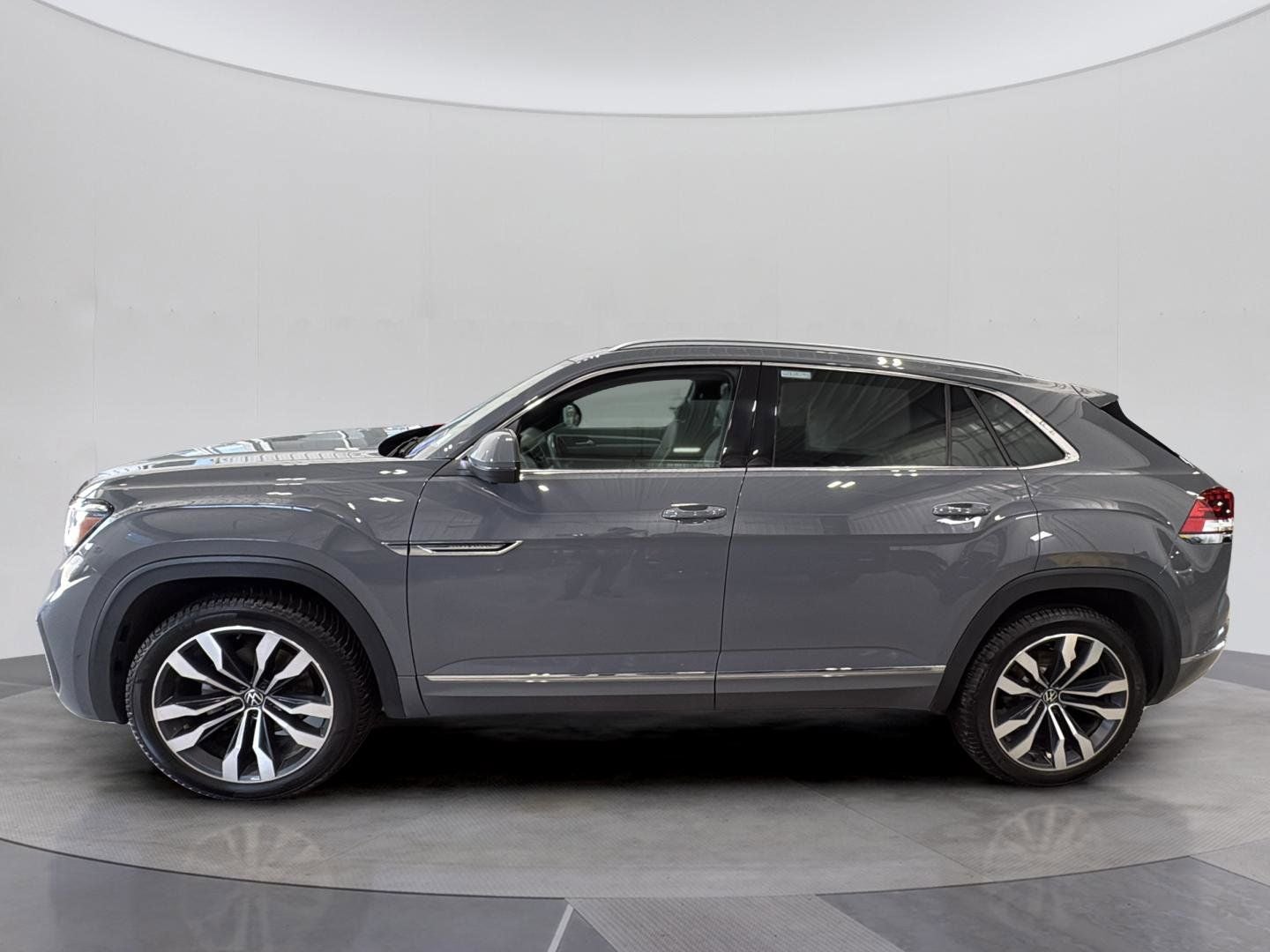 2021 Volkswagen Atlas Cross Sport 3.6L V6 SEL Premium R-Line