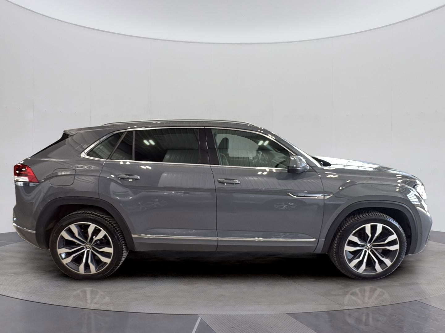 2021 Volkswagen Atlas Cross Sport 3.6L V6 SEL Premium R-Line