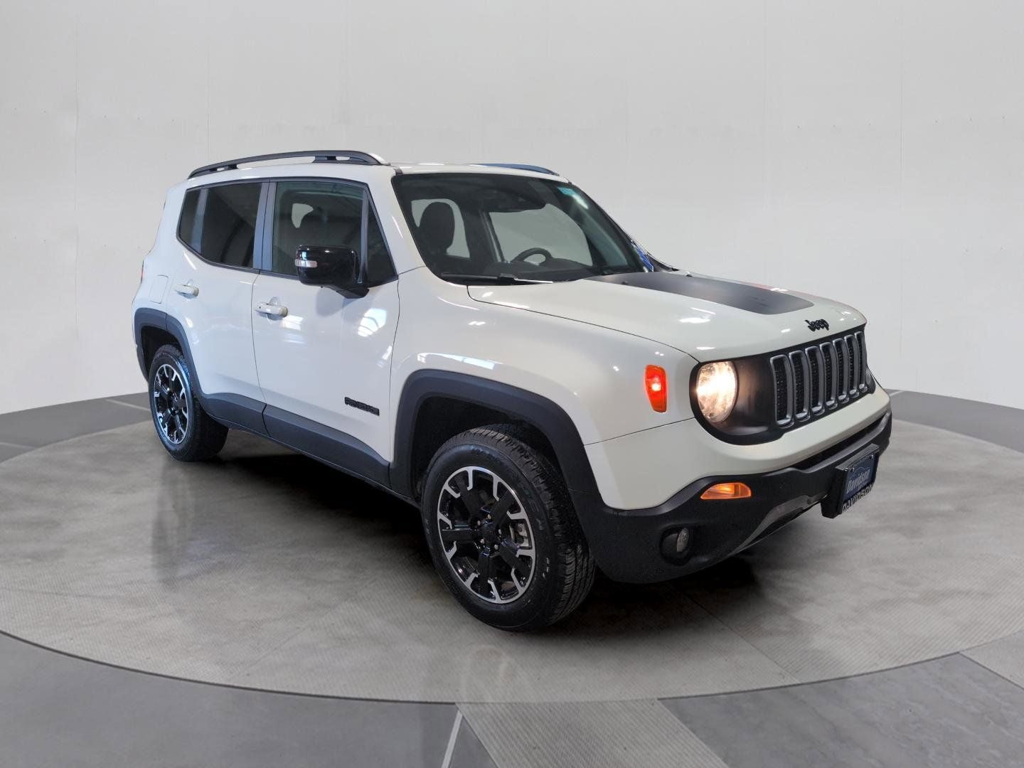 2023 Jeep Renegade Base