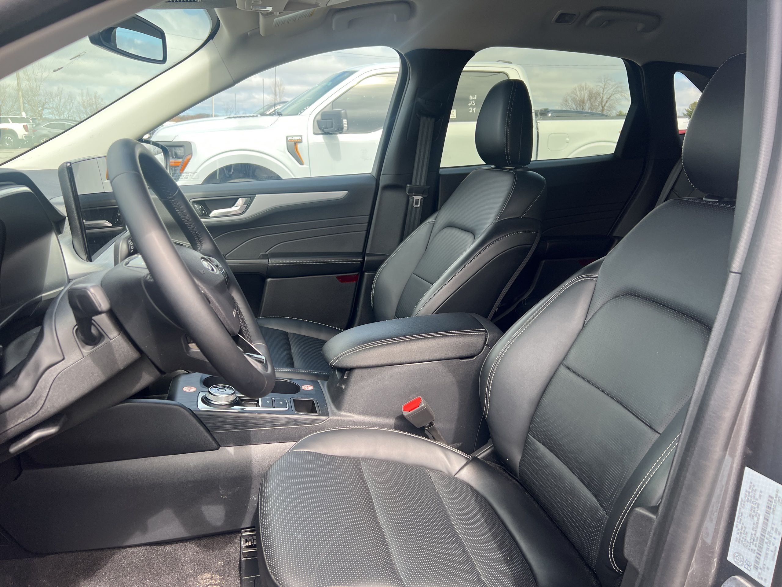 2025 Ford Escape Platinum