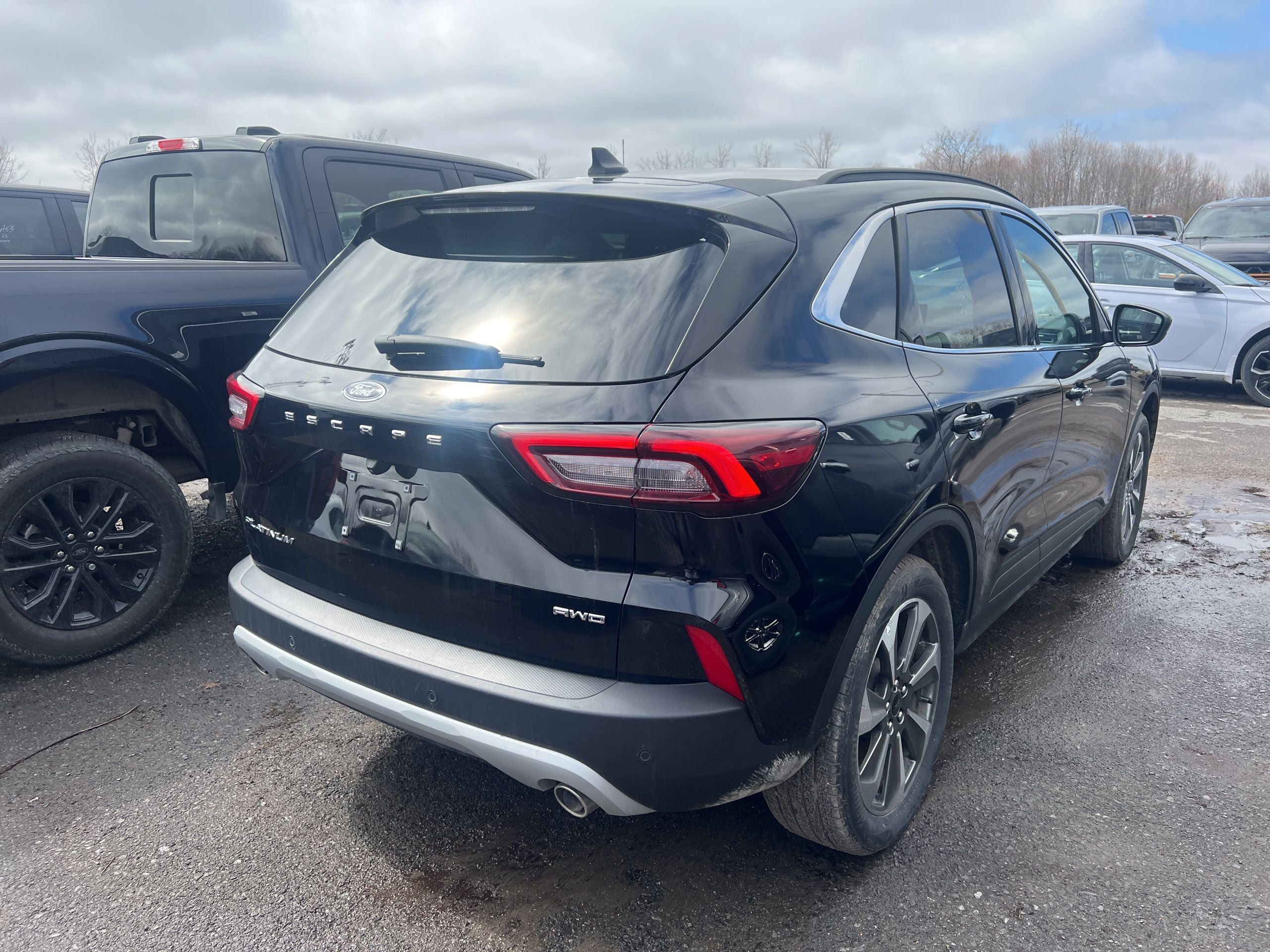 2025 Ford Escape Platinum