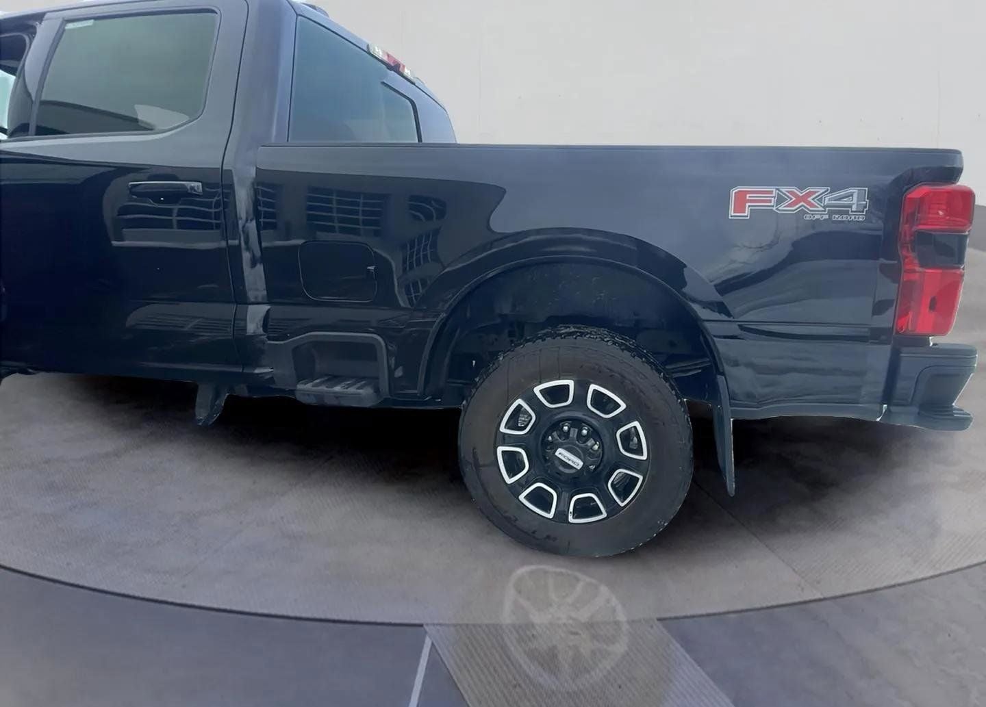 2025 Ford F-250SD Platinum