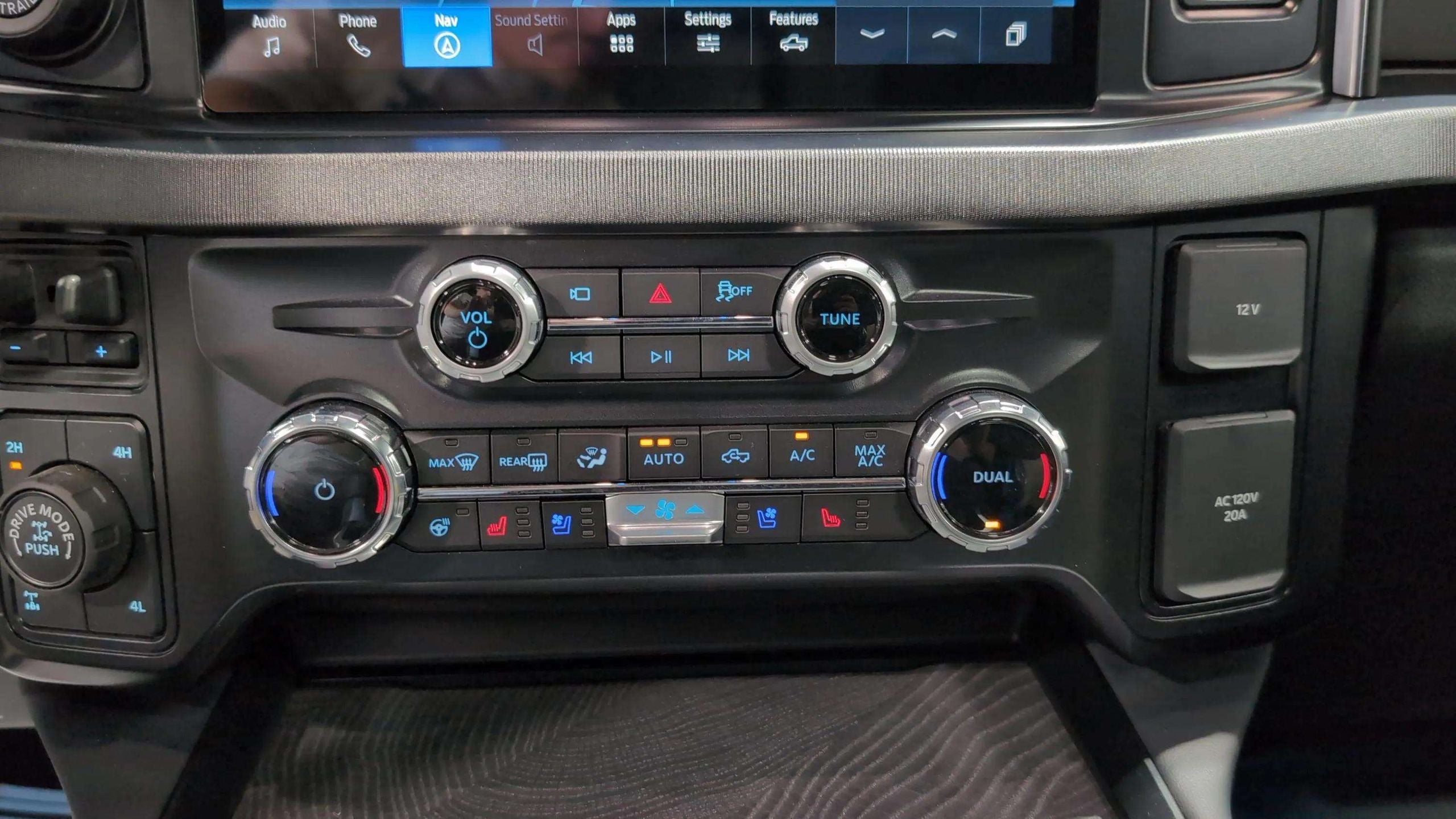 2025 Ford F-250SD Platinum
