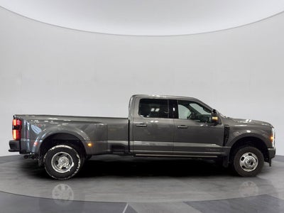 2025 Ford F-350SD Platinum DRW