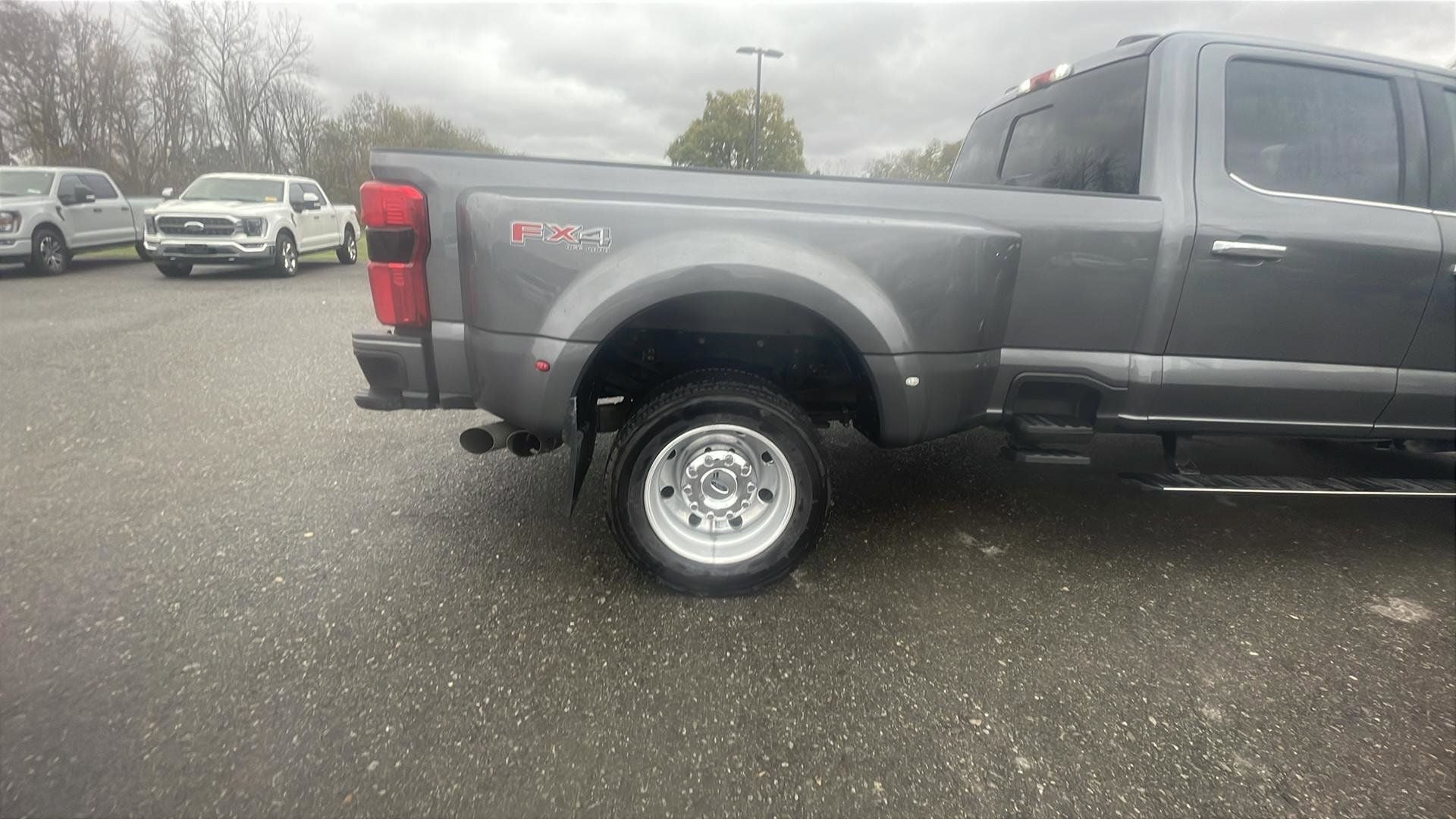 2024 Ford F-450SD Platinum DRW