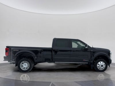 2026 Ford F-450SD Platinum DRW