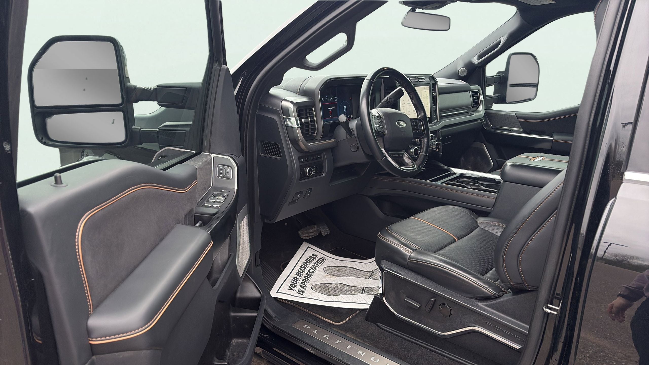 2023 Ford F-450SD Platinum DRW