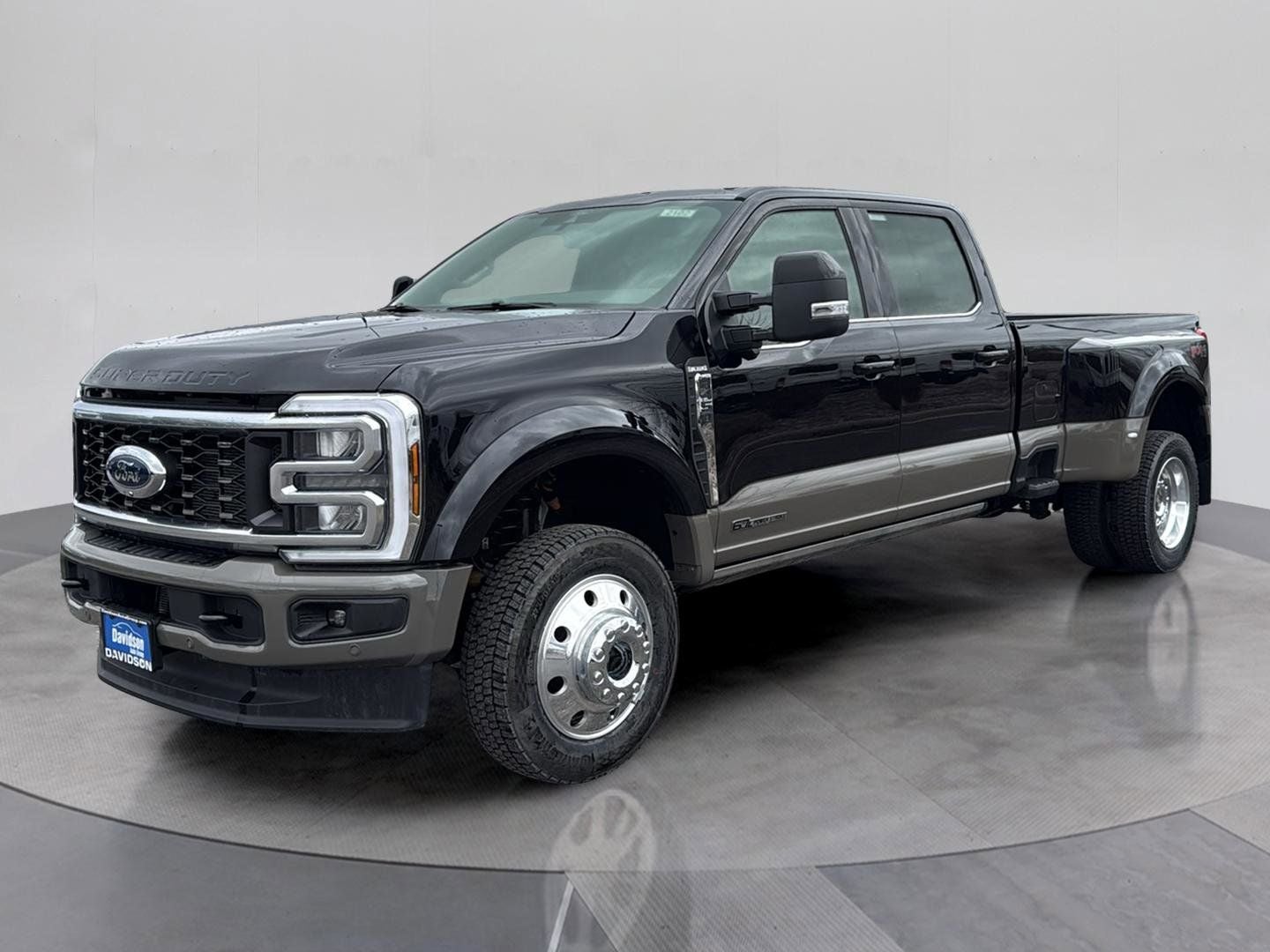2026 Ford F-450SD King Ranch DRW