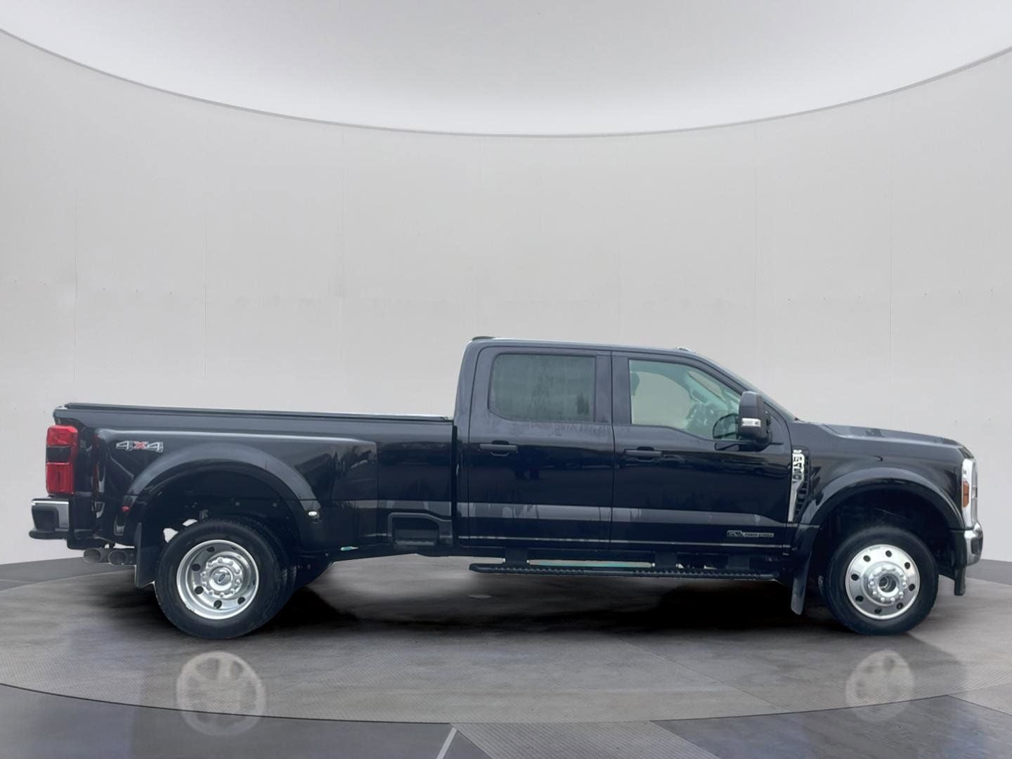 2025 Ford F-450SD XLT DRW