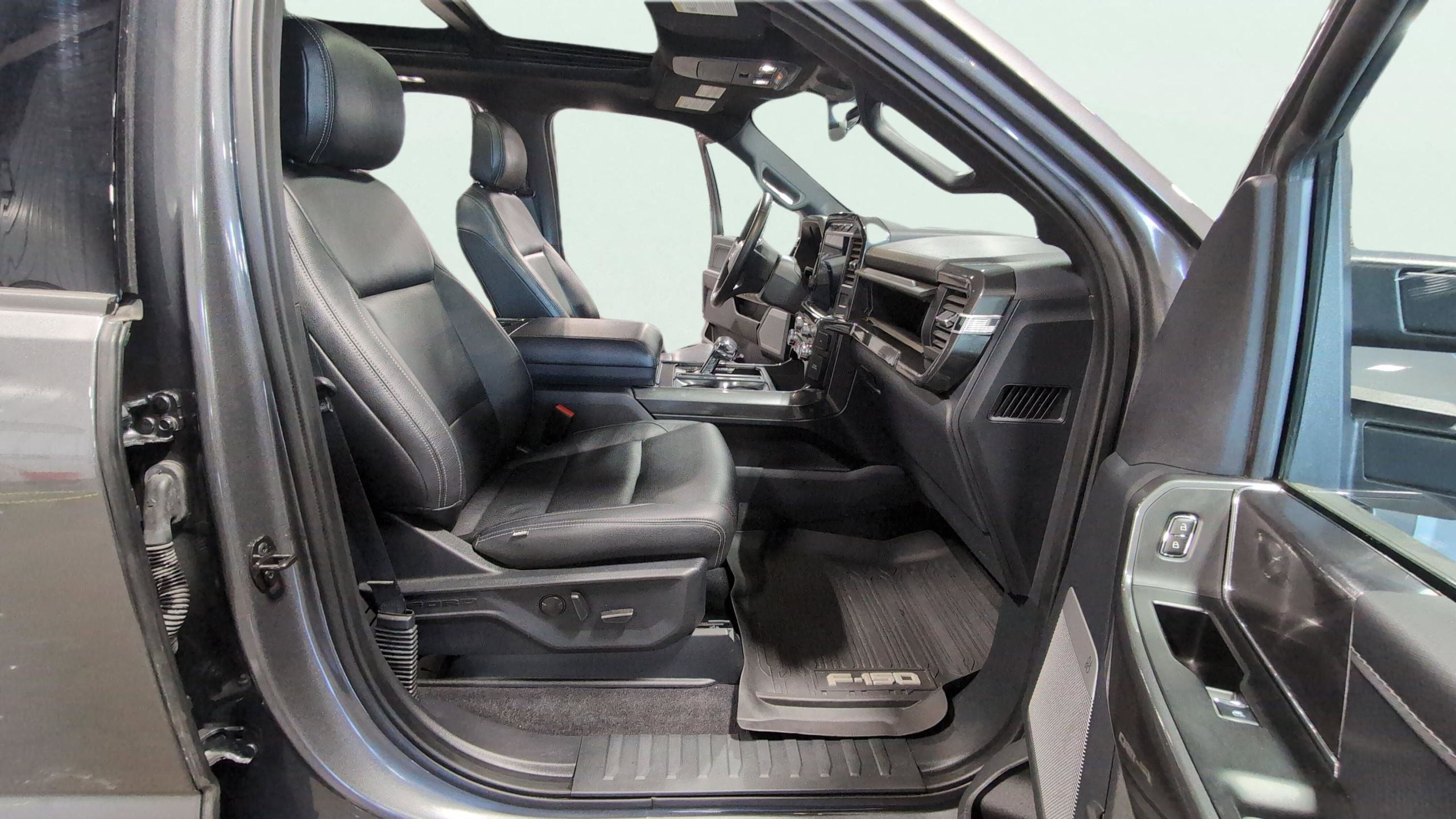 2023 Ford F-150 Base