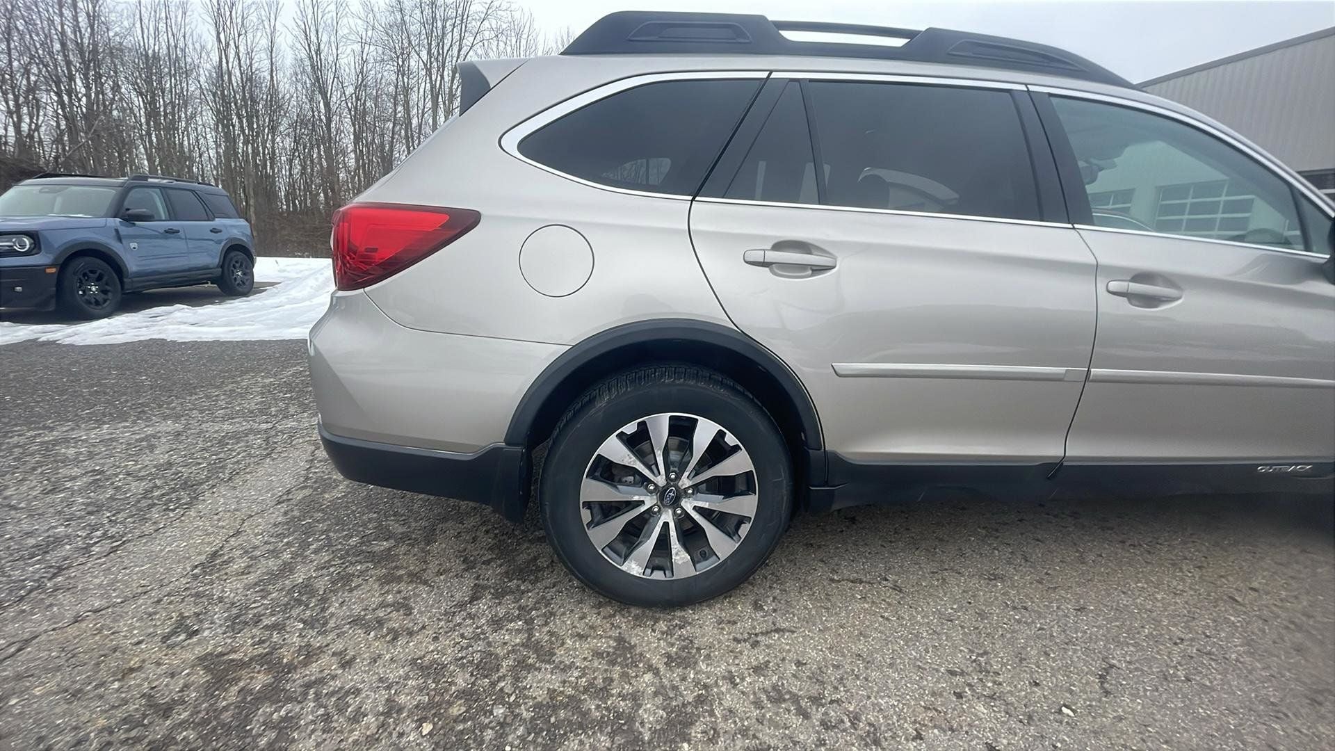 2015 Subaru Outback 2.5i Limited