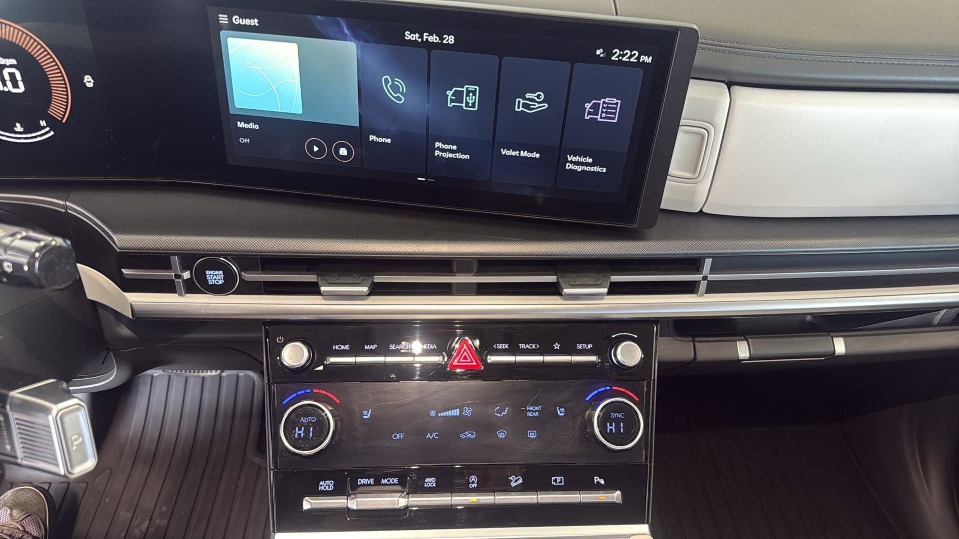 2025 Hyundai Santa Fe SEL