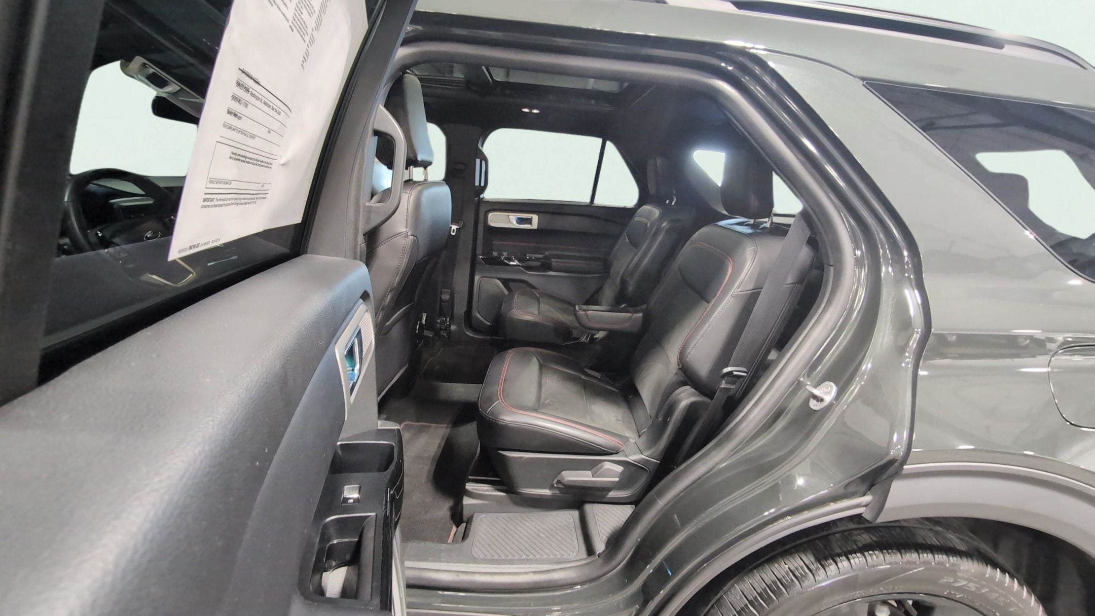 2023 Ford Explorer ST-Line