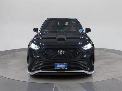 2022 Toyota Highlander XSE