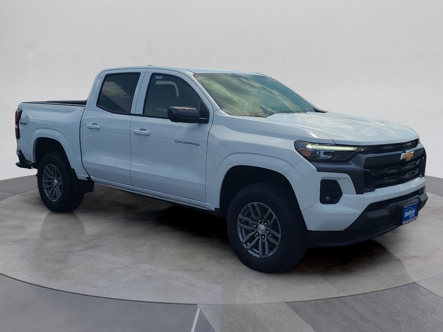 2025 Chevrolet Colorado WT/LT