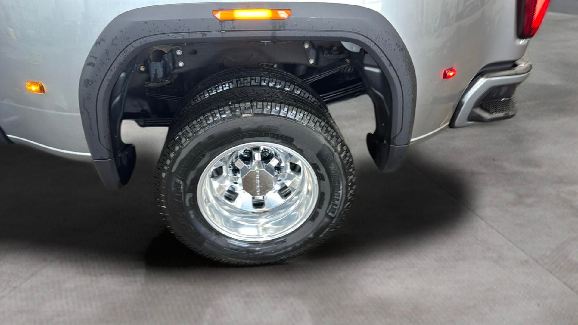 2024 GMC Sierra 3500 HD Denali DRW