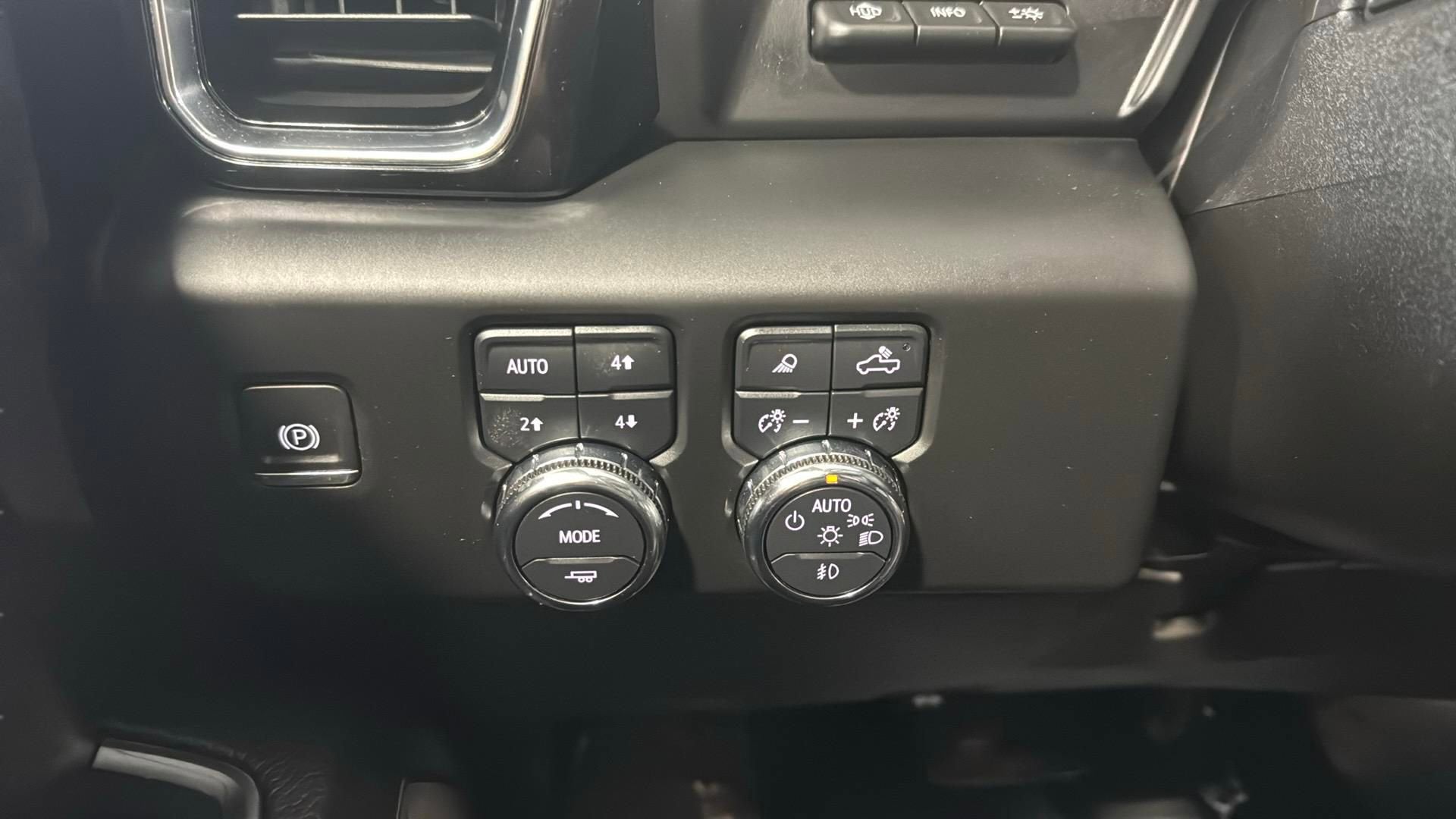 2024 GMC Sierra 3500 HD Denali DRW