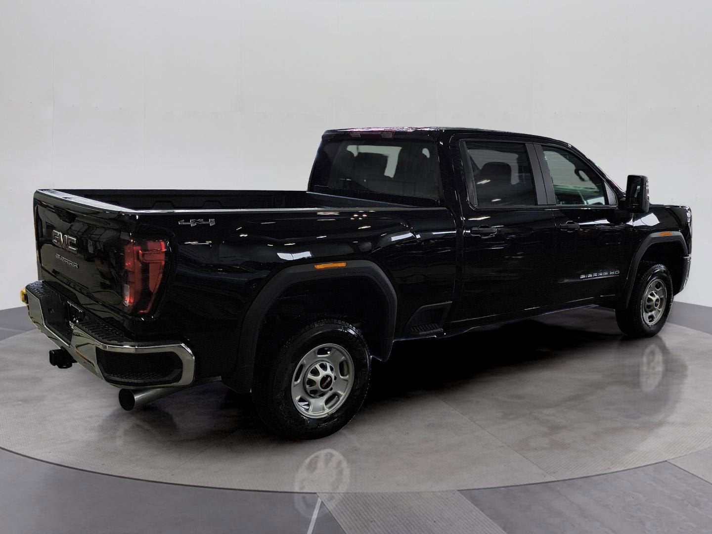 2025 GMC Sierra 2500 HD Pro