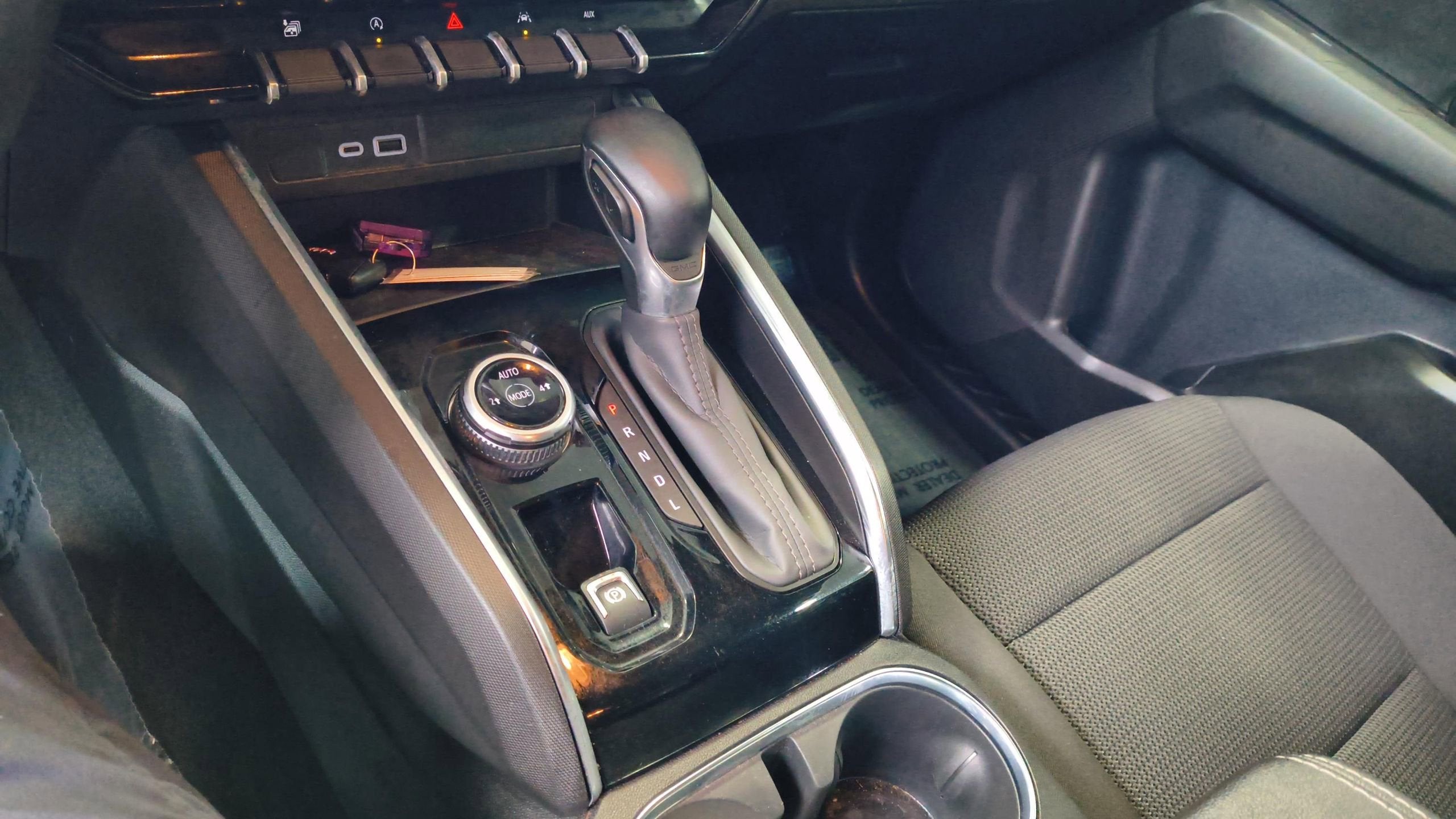 2025 GMC Canyon Elevation