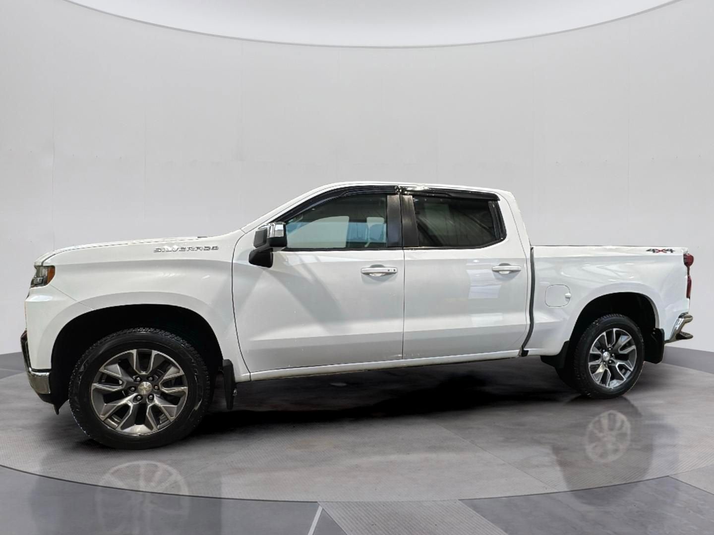 2022 Chevrolet Silverado 1500 LTD LT (2FL)