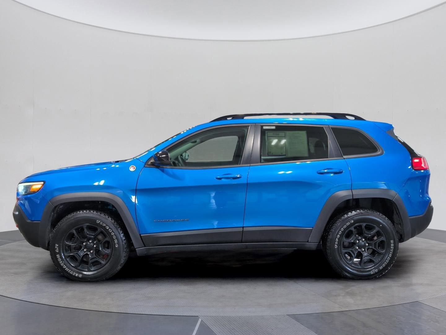 2022 Jeep Cherokee Trailhawk