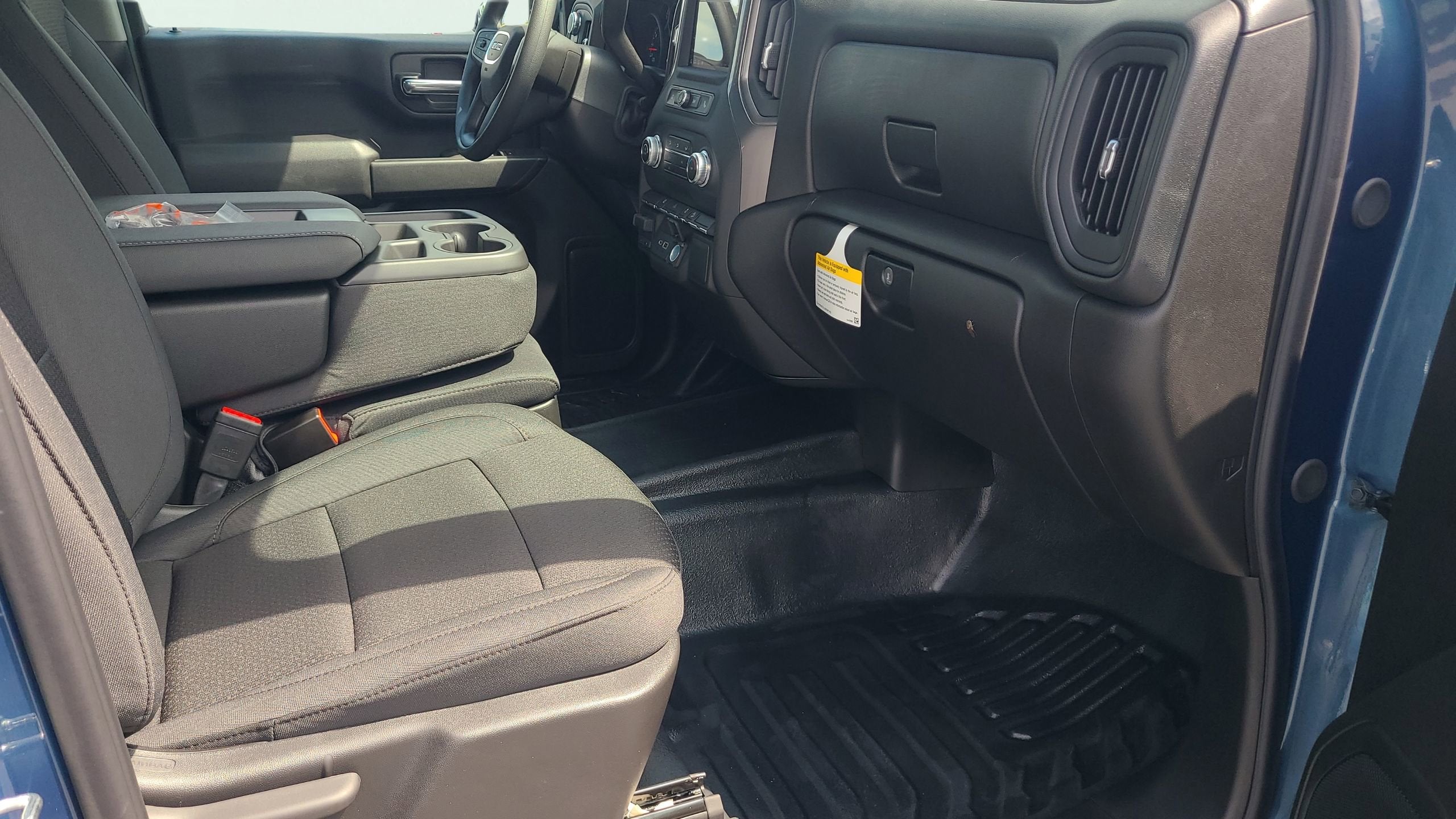 2025 GMC Sierra 2500 HD Pro