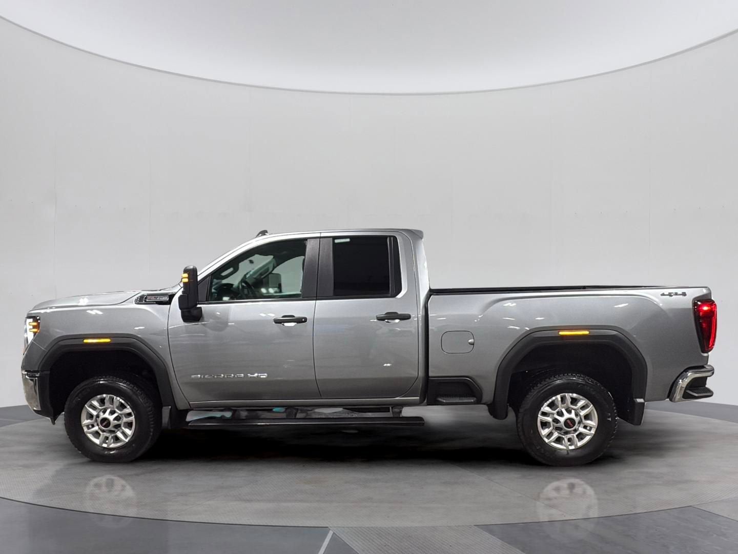2024 GMC Sierra 2500 HD Pro