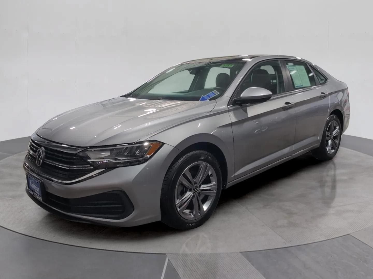 2022 Volkswagen Jetta SE