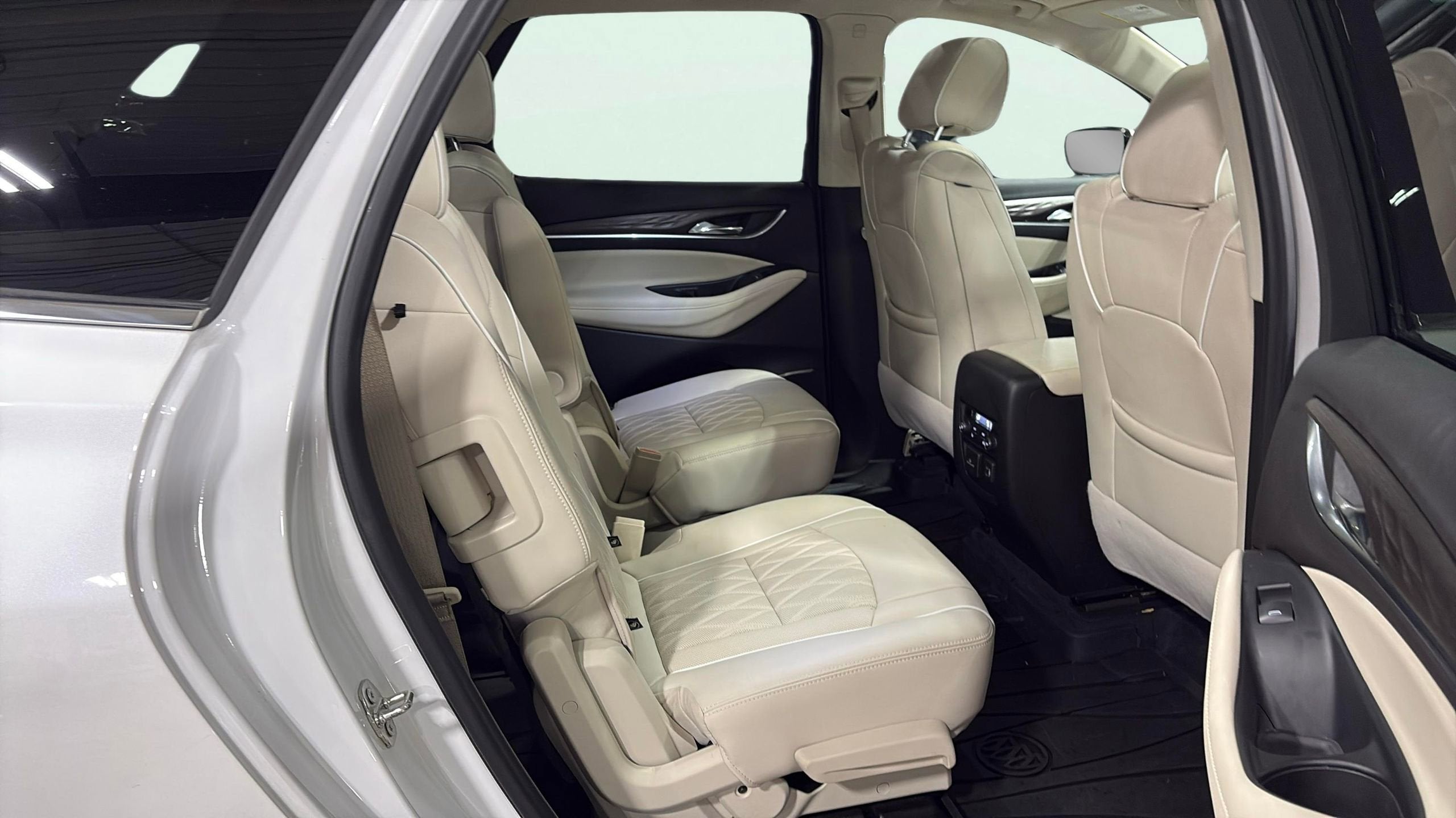 2022 Buick Enclave Avenir