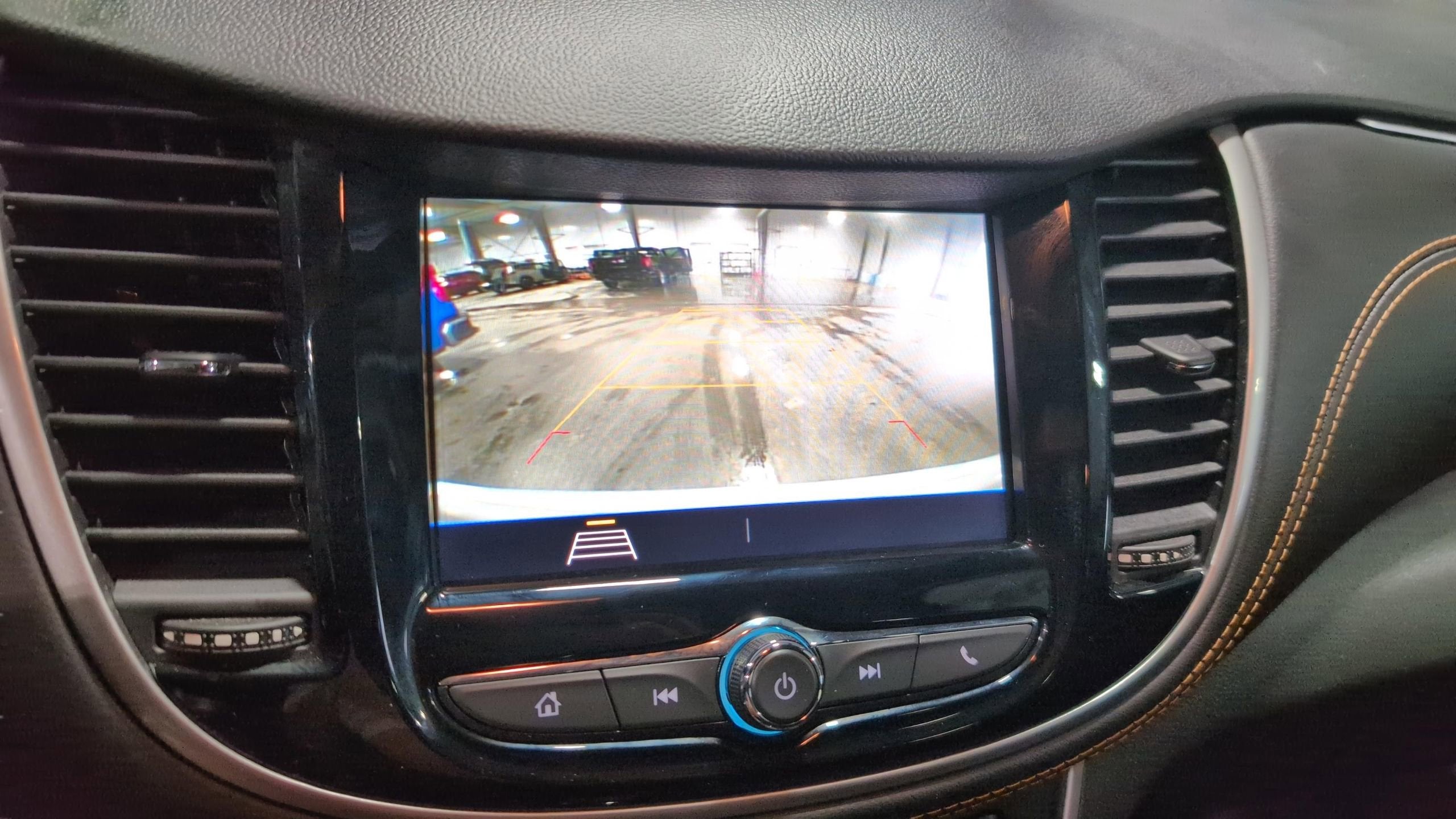 2021 Chevrolet Trax LS