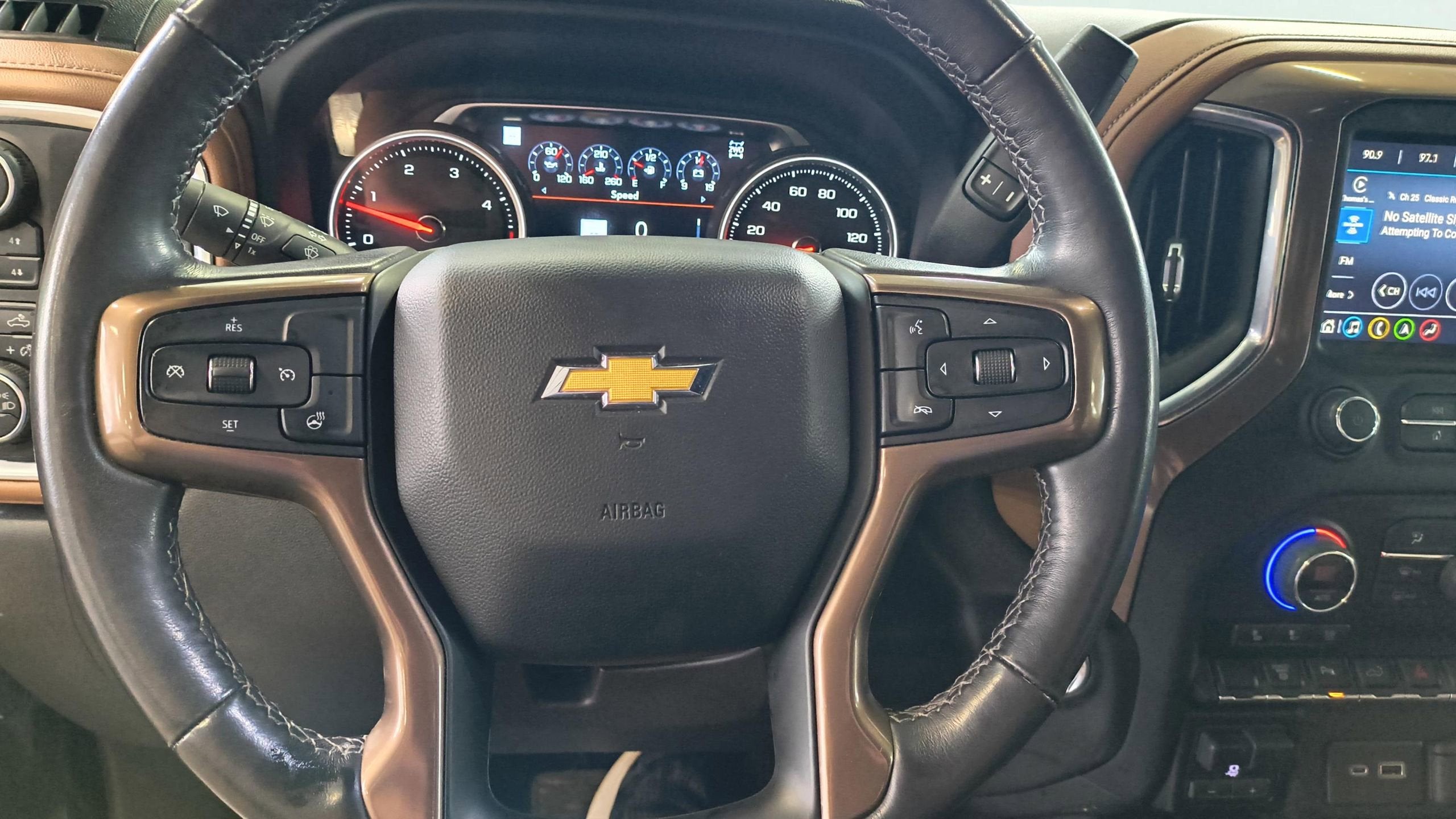 2022 Chevrolet Silverado 3500 HD High Country DRW