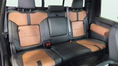 2022 Chevrolet Silverado 3500 HD High Country DRW