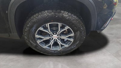 2025 GMC Acadia AT4