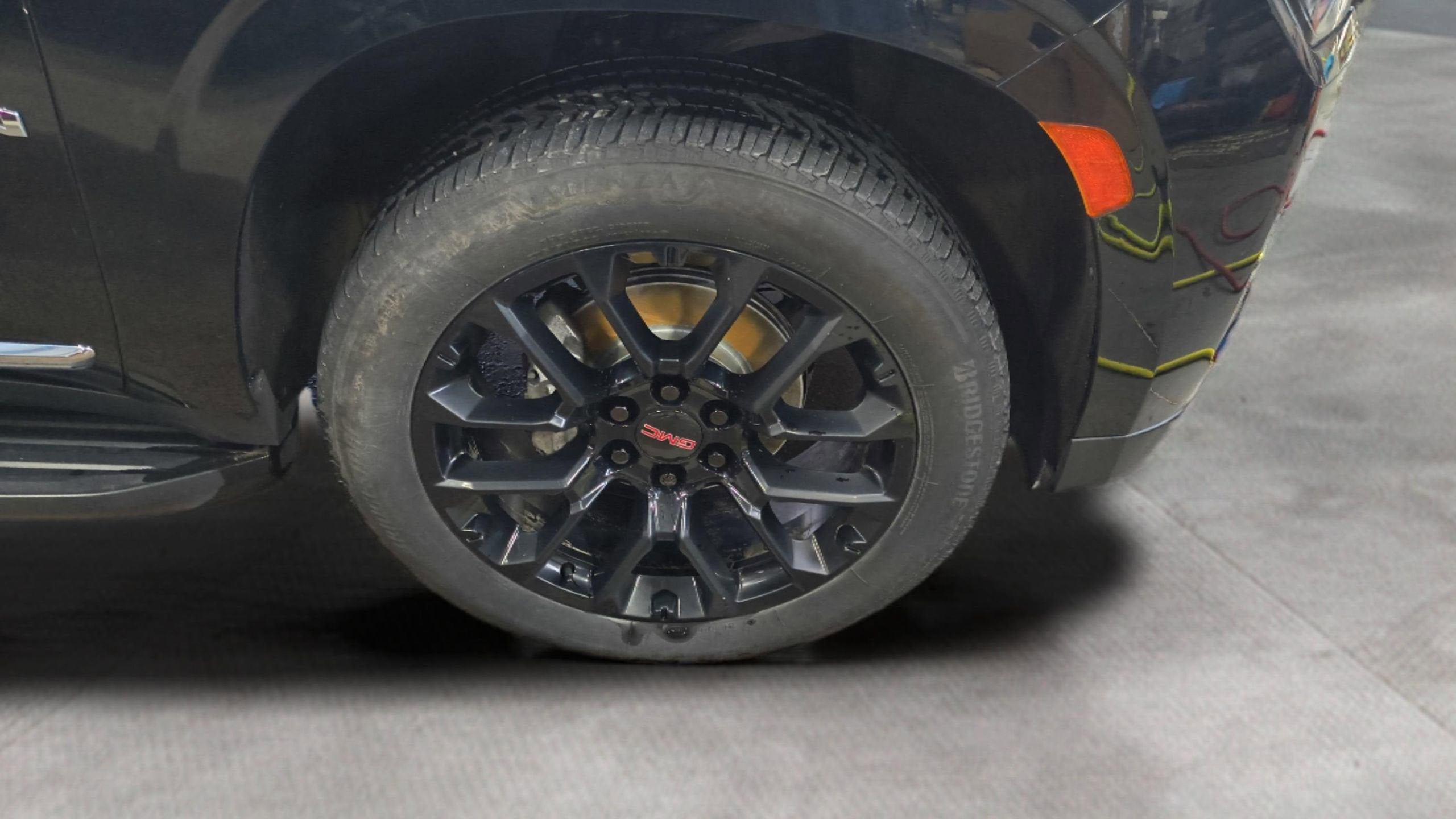 2022 GMC Yukon XL SLT