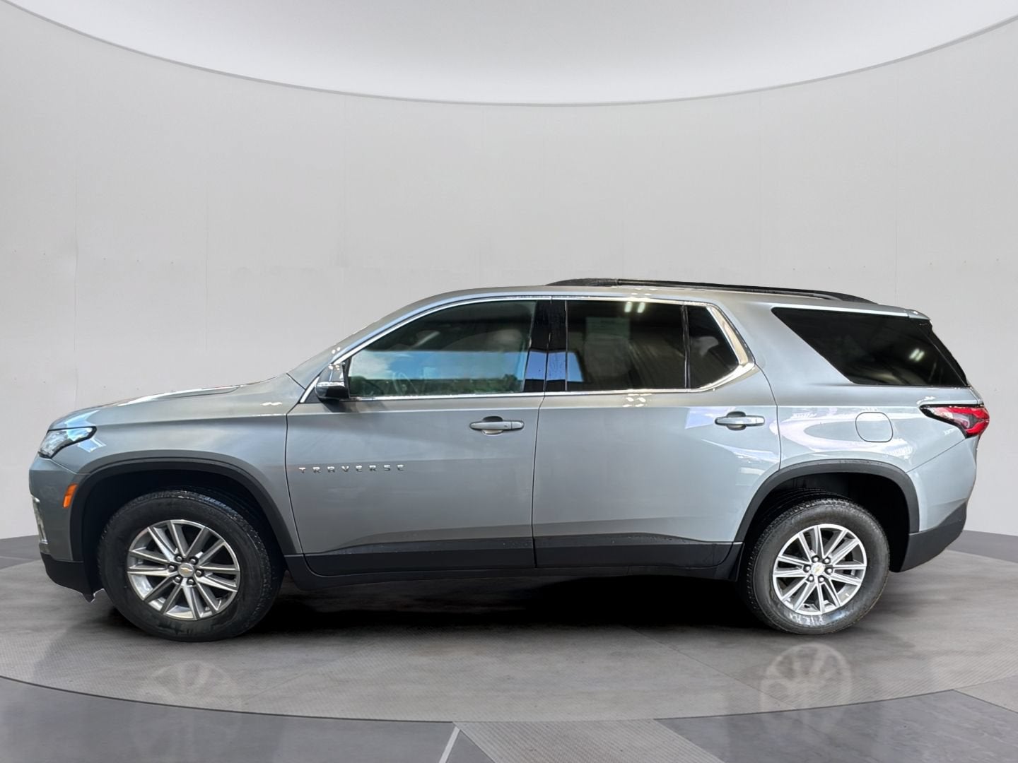 2024 Chevrolet Traverse Limited LT Cloth