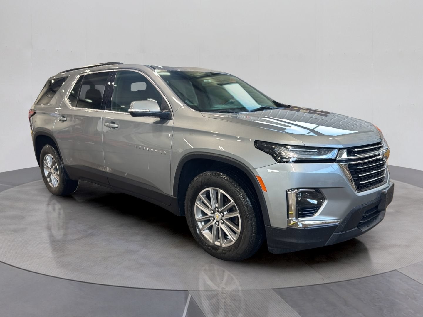 2024 Chevrolet Traverse Limited LT Cloth