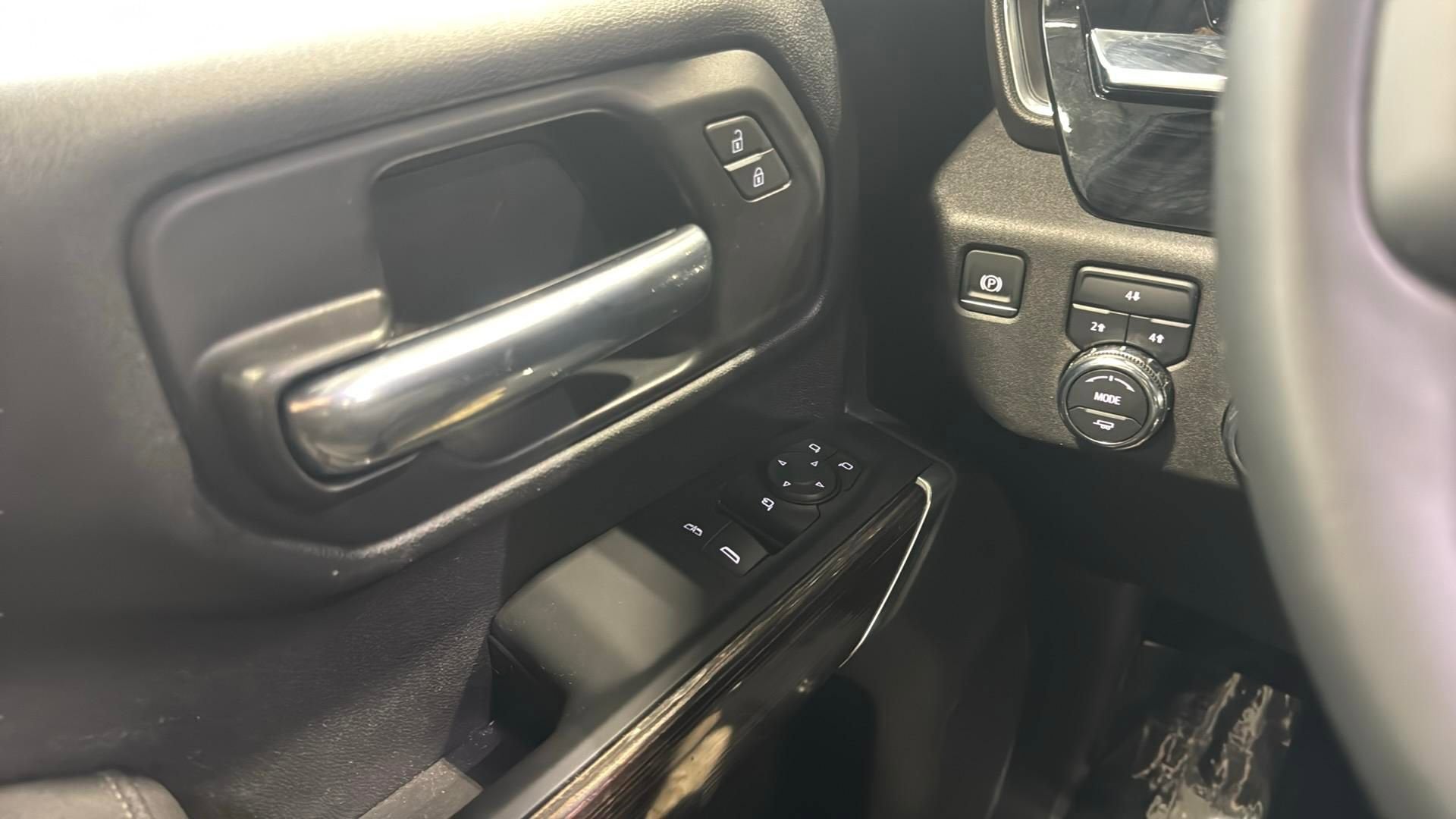 2025 GMC Sierra 3500 HD SLE