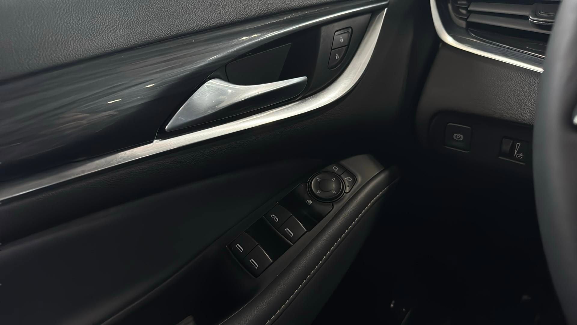 2022 Buick Enclave Essence