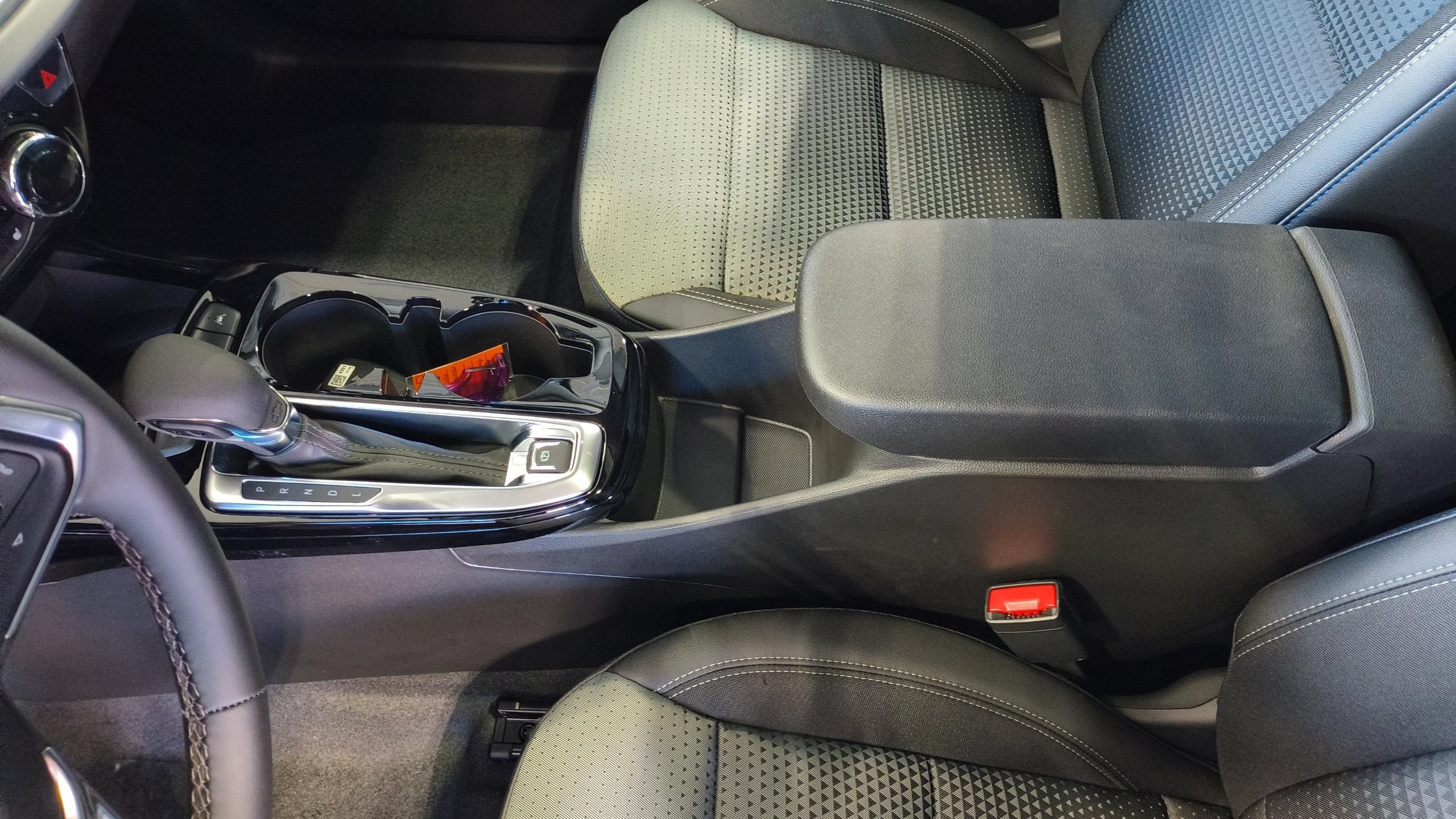 2026 Chevrolet Trax LT - Photo 25