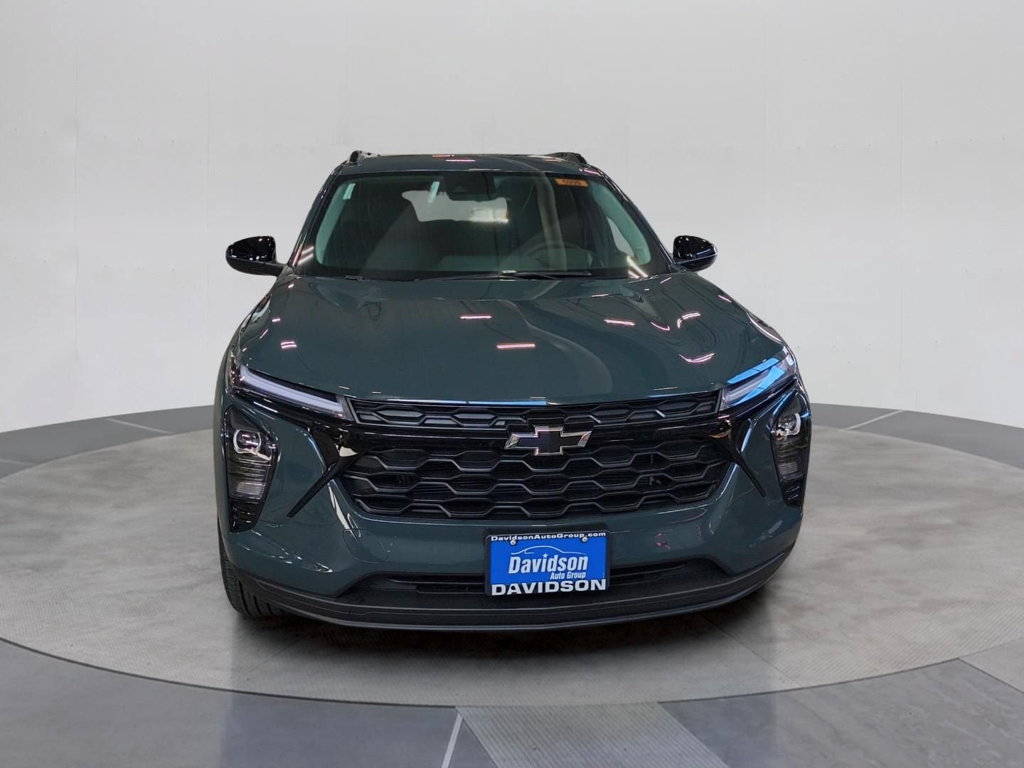 2026 Chevrolet Trax LT - Photo 9