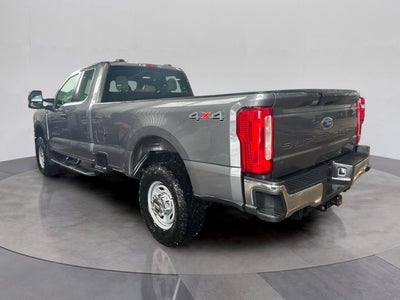 2025 Ford Super Duty F-350 SRW XL
