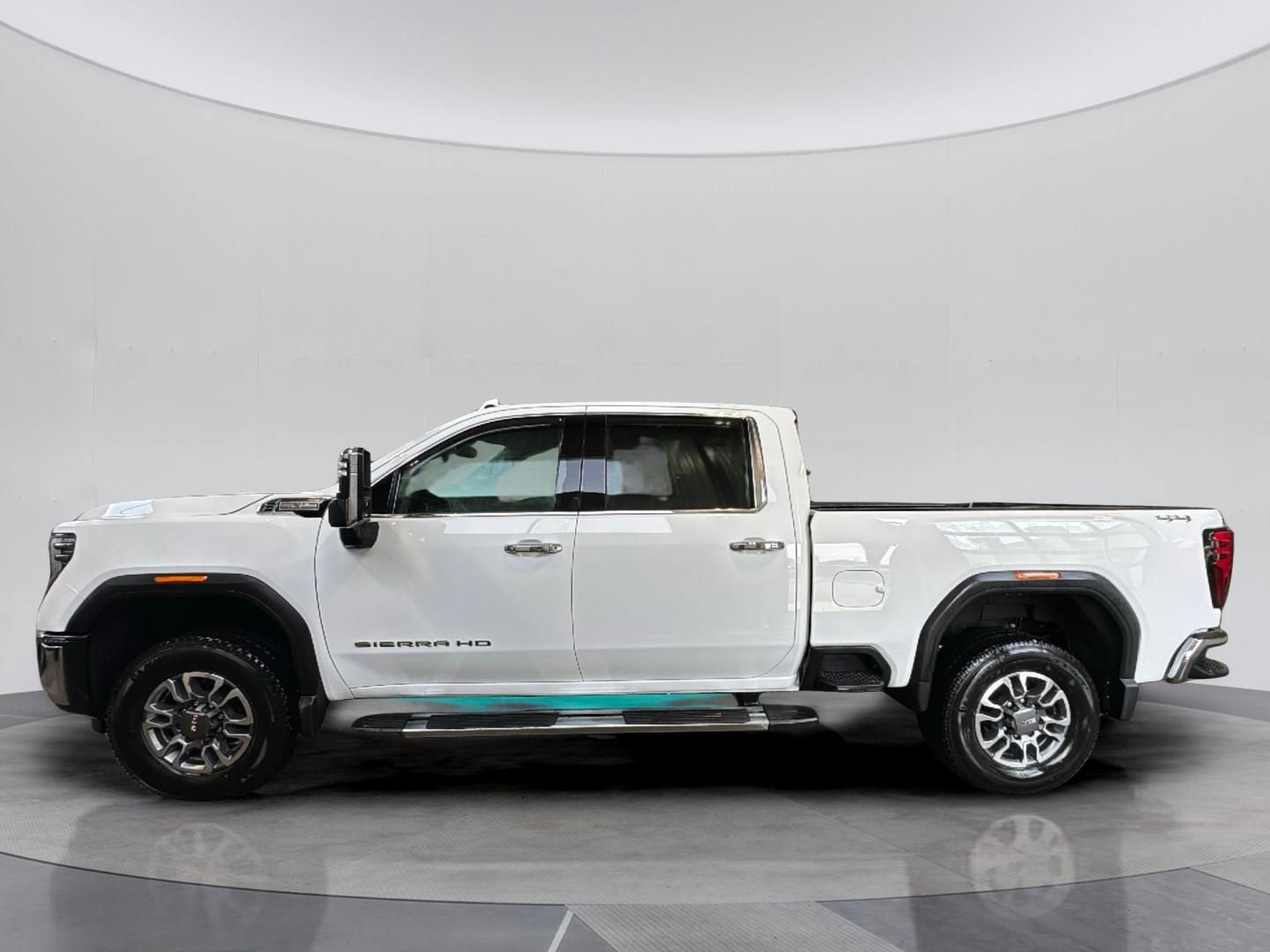 2025 GMC Sierra 3500 HD SLT