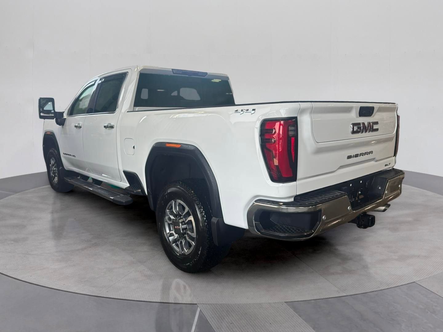 2025 GMC Sierra 3500 HD SLT