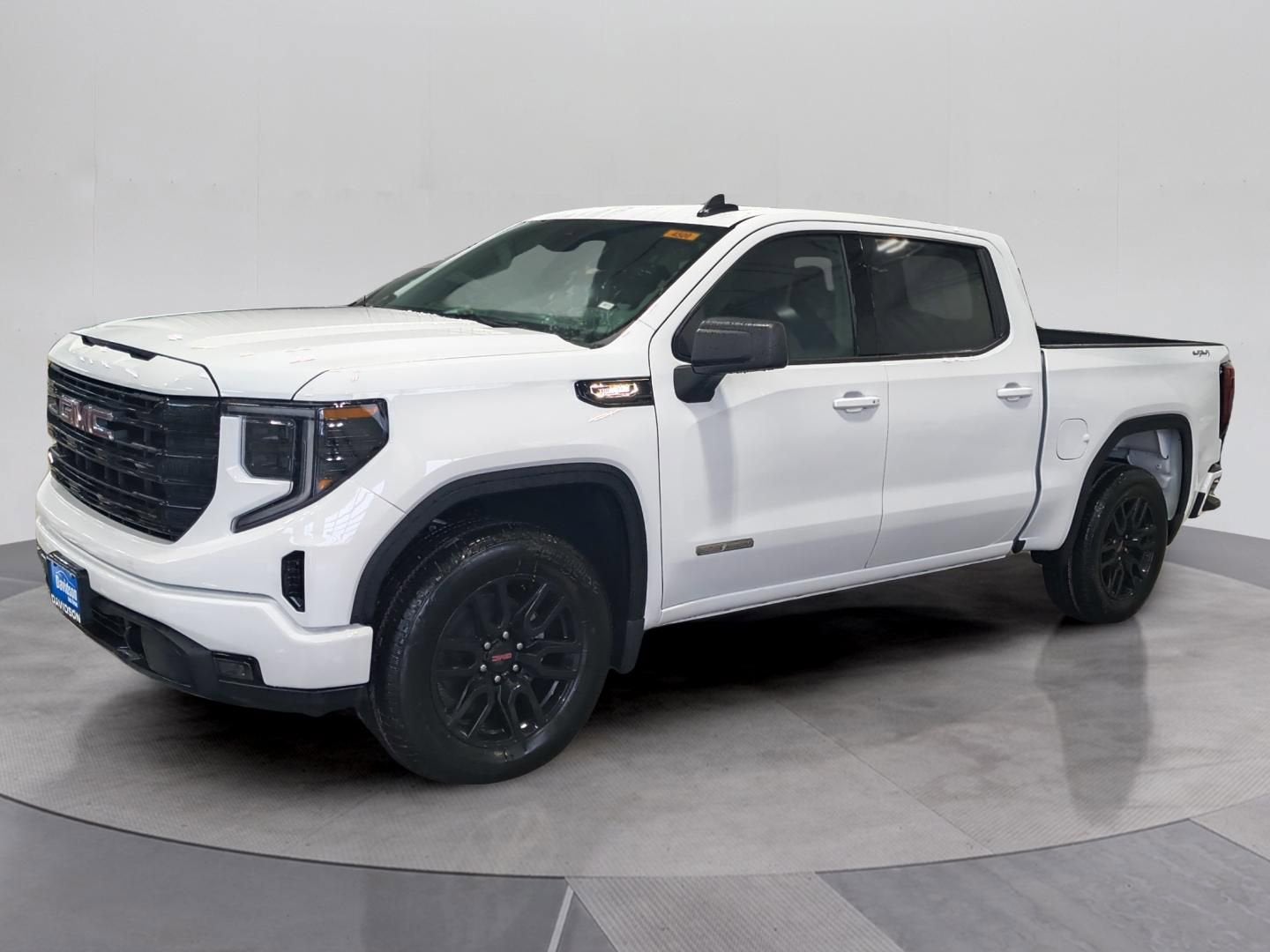 2026 GMC Sierra 4WD Crew Cab Std Box Elevation 3VL's photo