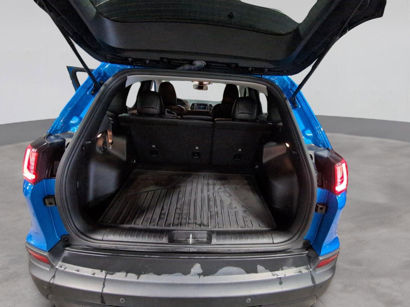 2021 Jeep Cherokee Altitude